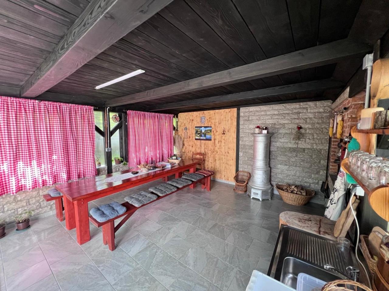 Apartments Fuma Otocac Exterior photo